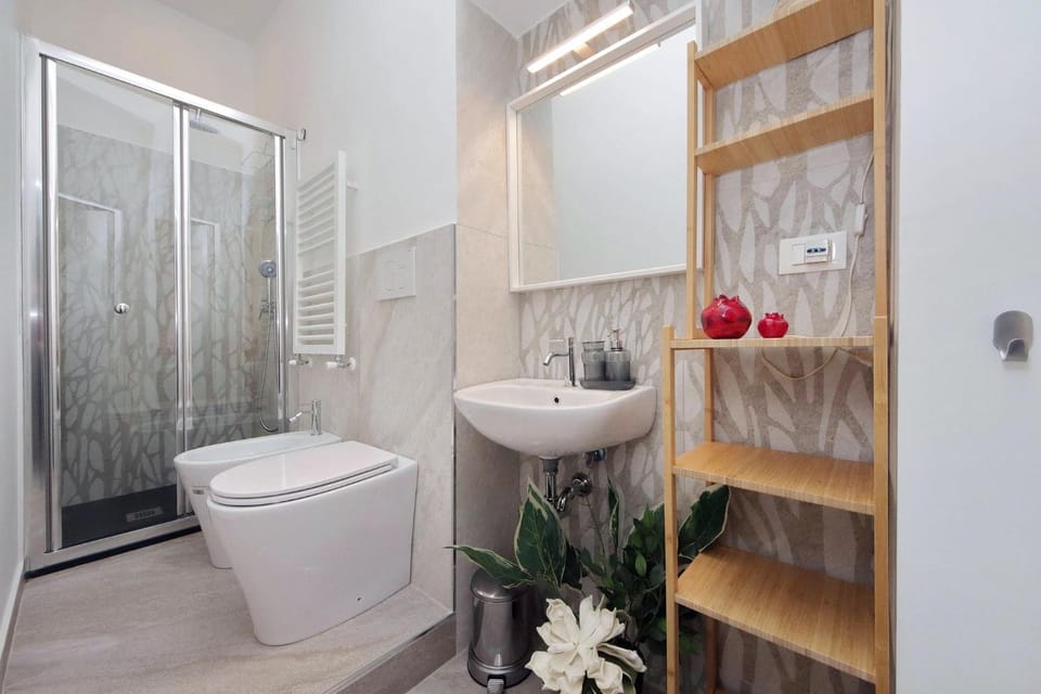 Shower, Bathroom, bidet