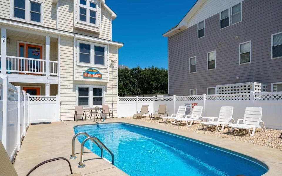 Corolla 7BR with Heated Pool & Spa 1 min to beach House in Corolla
