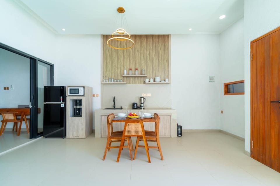 Kitchen or kitchenette, kitchen