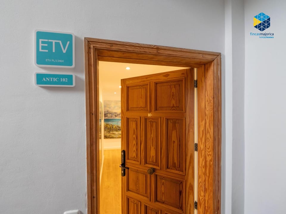 Apartamento Antic 102 Pax 6 Apartment in S'illot
