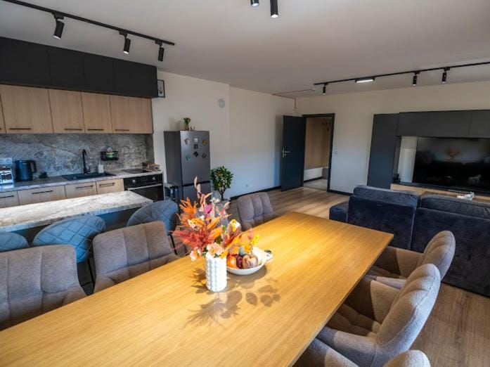 Luxe Apartments Pamporovo View I - Free transport to the Studenets ski slope Apartment in Bulgaria