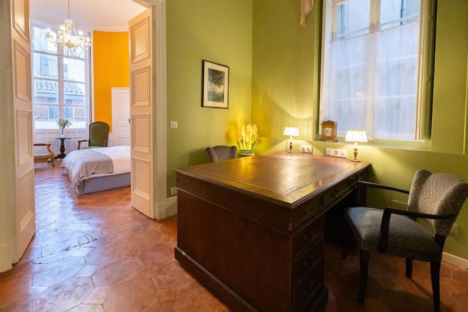 Spacious apartment in the heart of Carcassonne Apartment in Carcassonne