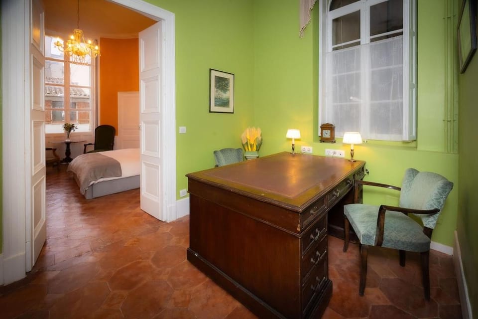 Spacious apartment in the heart of Carcassonne Apartment in Carcassonne
