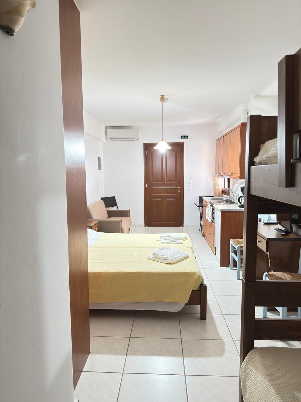 Calm Paros Apartment in Paros, Greece