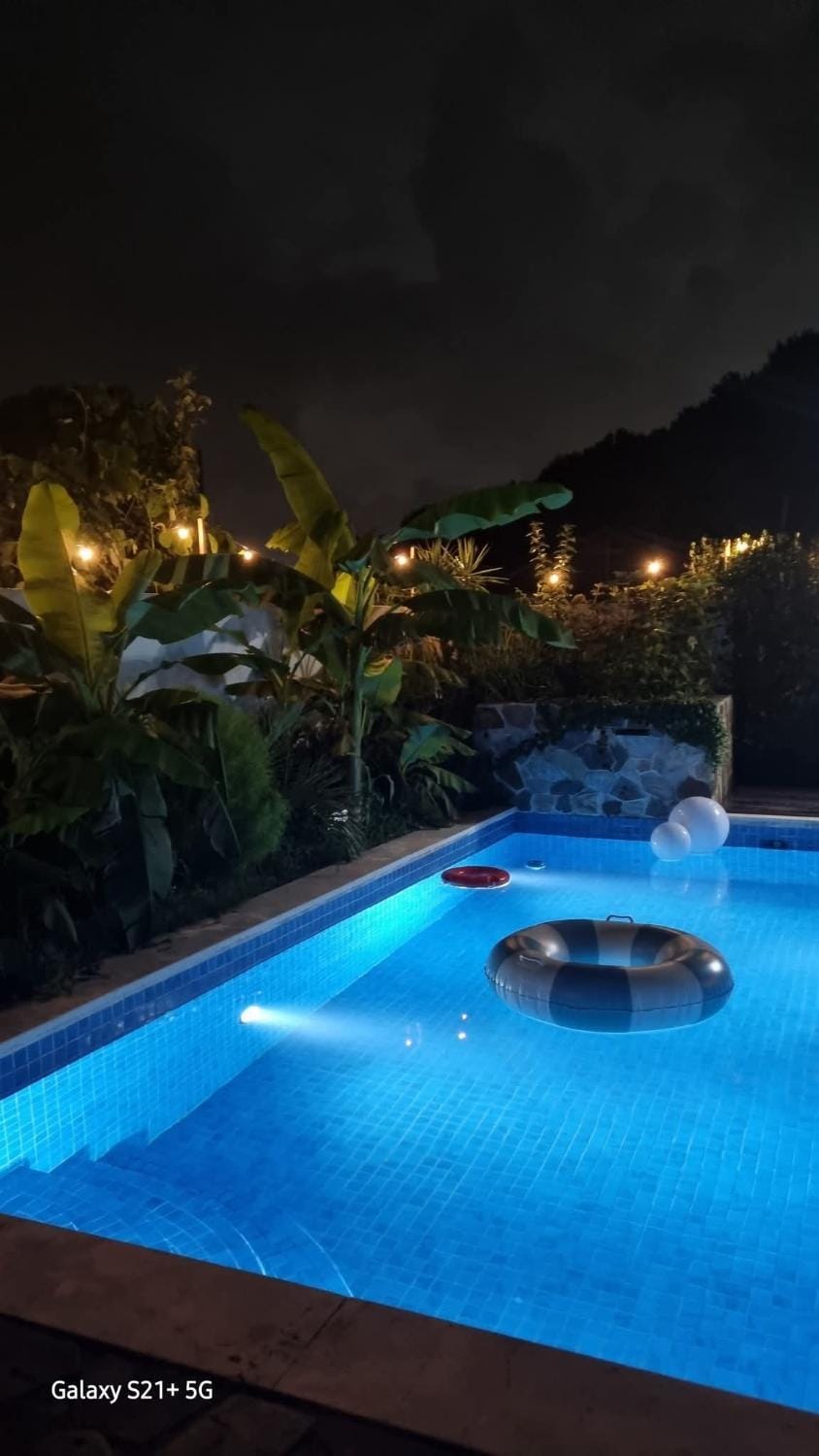 yeongjong garden on the hill near icn free pick up from arex sta Bed and Breakfast in South Korea