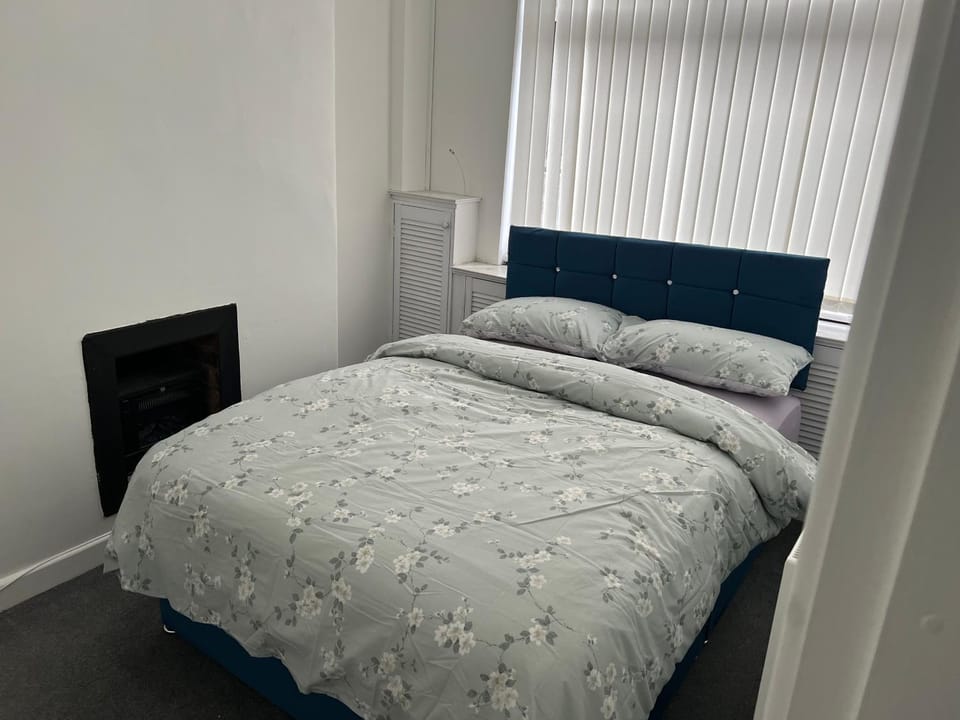 Marvellous Room 3 Apartment in Stoke-on-Trent