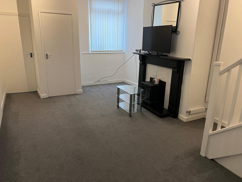 Marvellous Room 3 Apartment in Stoke-on-Trent