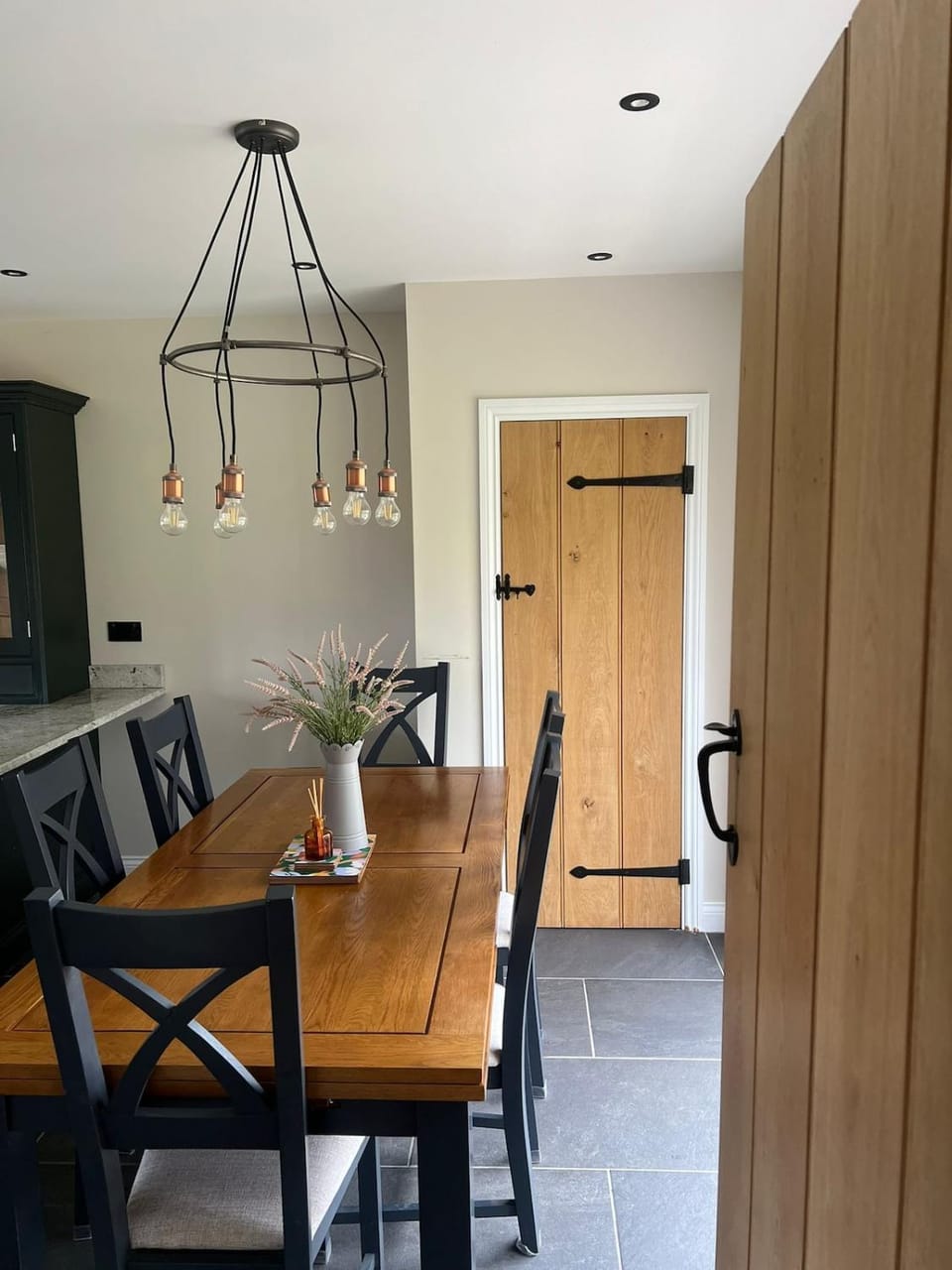 The Old Dairy - Charming 2-Bedroom Cottage in Warwickshire House in Wychavon District