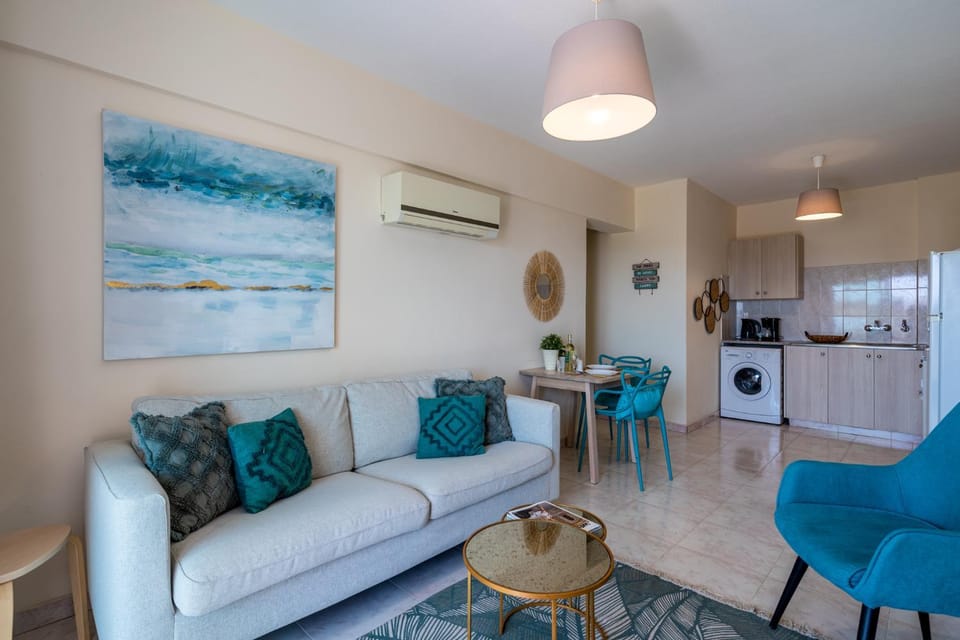 Living room, Seating area, kitchen, air conditioner