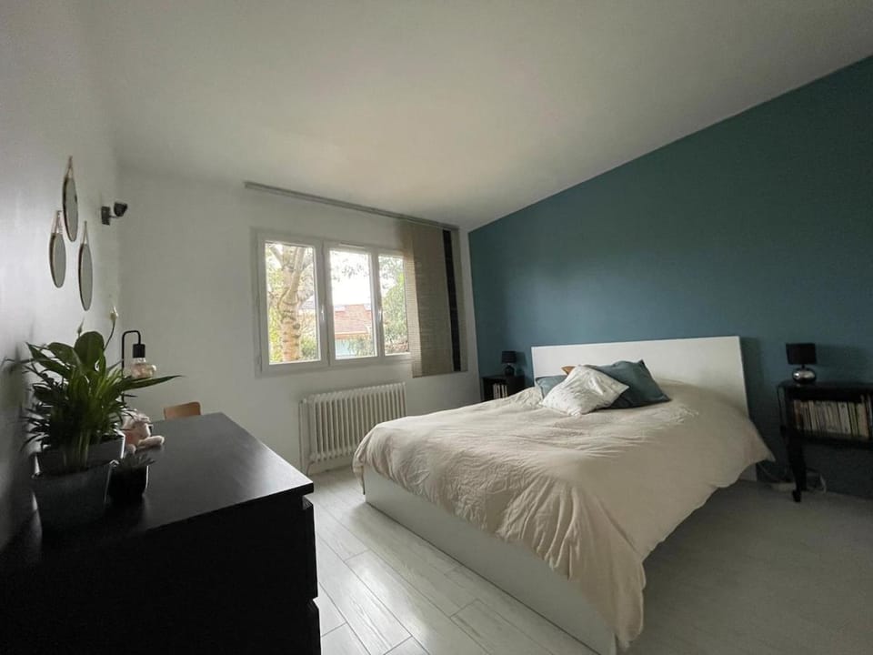 Half independent house terrace Paris-Disney Apartment in Noisy-le-Grand