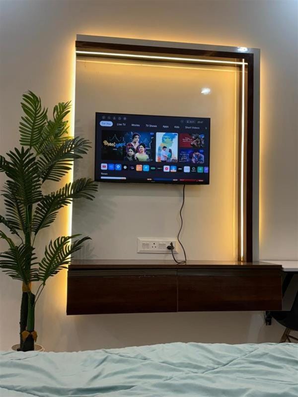 istudio Apartment in Noida