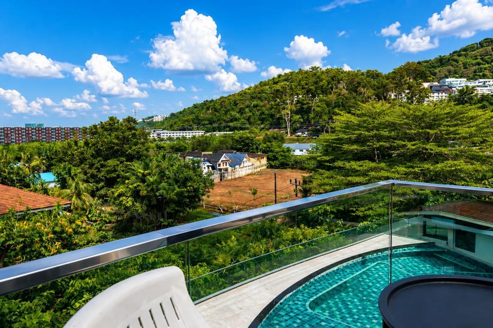 Day, Natural landscape, View (from property/room), Balcony/Terrace, Mountain view