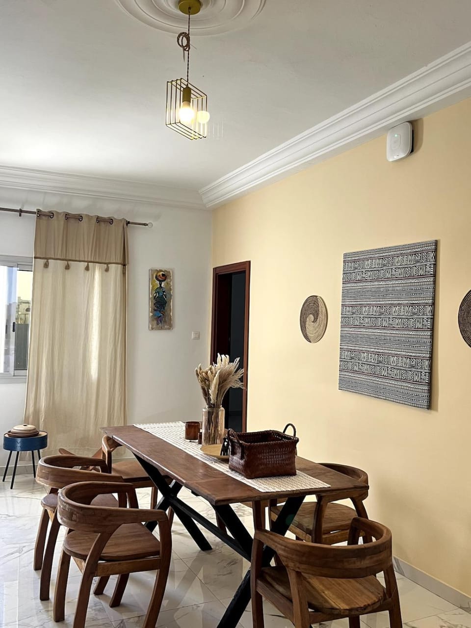 Decorative detail, Dining area