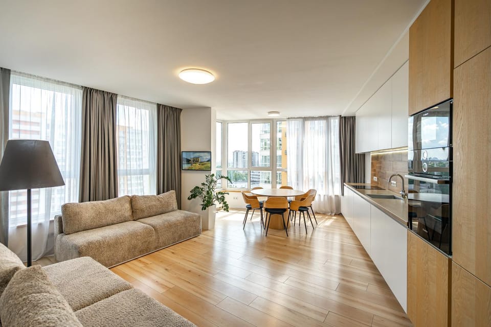 TV and multimedia, Living room, Dining area