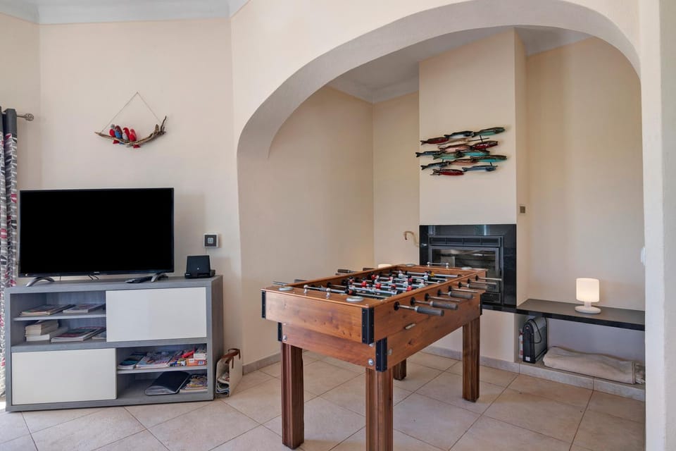 Property building, Living room