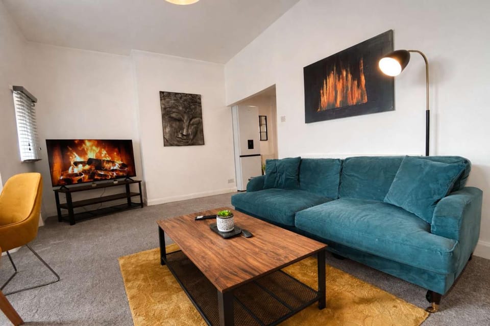 Stylish 1-Bed Flat Walk to Morecambe Seafront Apartment in Morecambe