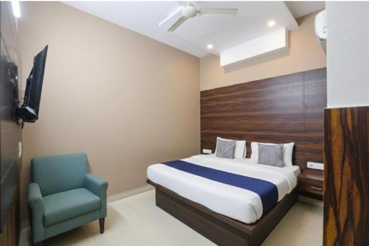 Hotel Red ark inn Hotel in Chandigarh