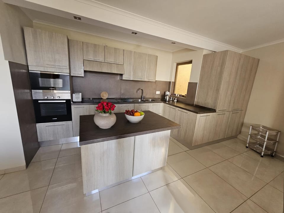 Sunny two bedroom apartment in Qawra Apartment in Saint Paul's Bay