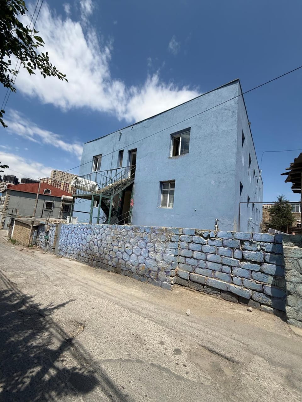Property building, Day