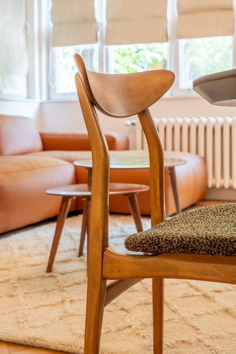 Stylish Two-Bedroom Heaven Near Doctor Garden Apartment in Sofia