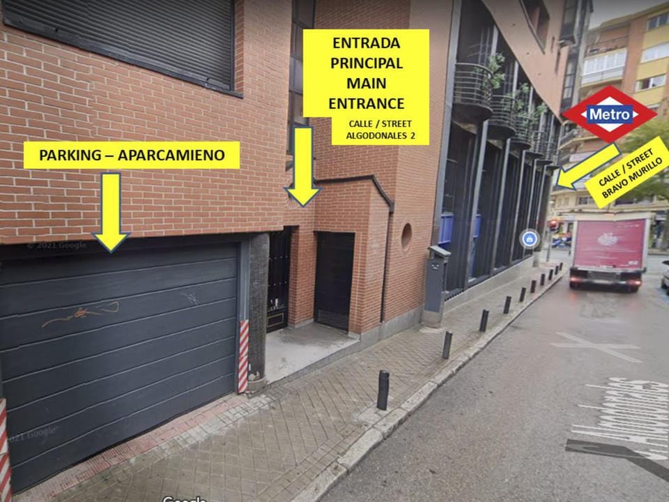 Property building, Facade/entrance, Off site