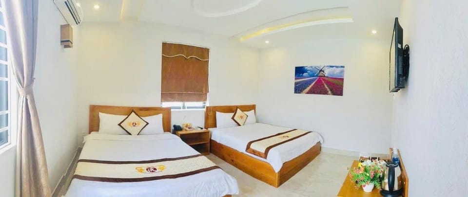 Tan Hoang Long beachfront hotel-Apartment ,Da Nang Hotel in Da Nang