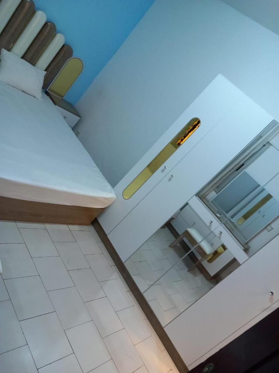 Buzz Brioche Apartment in Dakar