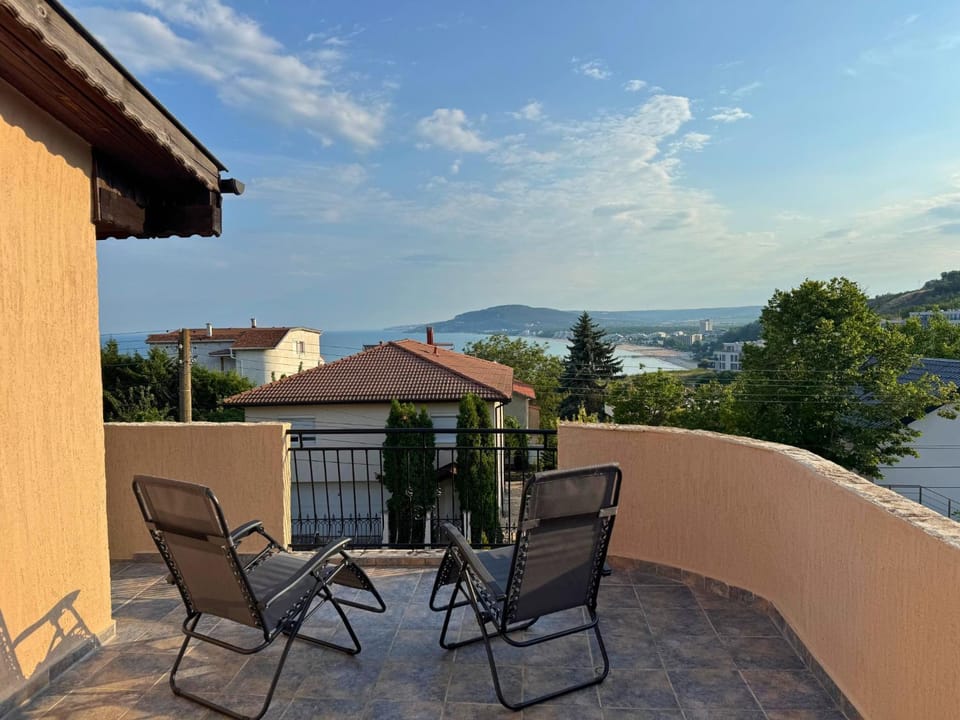 View (from property/room), Balcony/Terrace, Balcony/Terrace, Garden view, Garden view, Pool view, Pool view, Sea view, Sea view