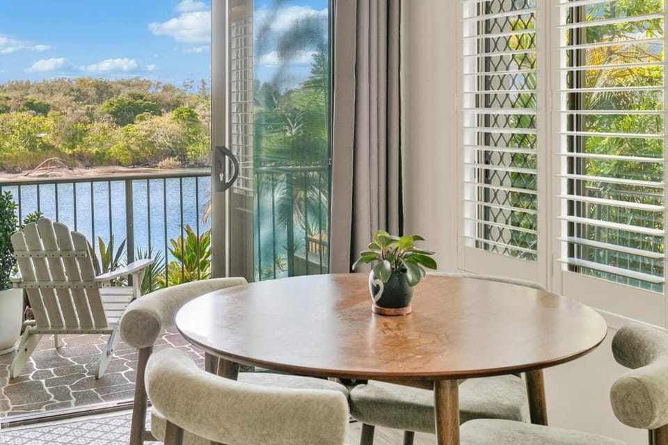 Dining area, River view