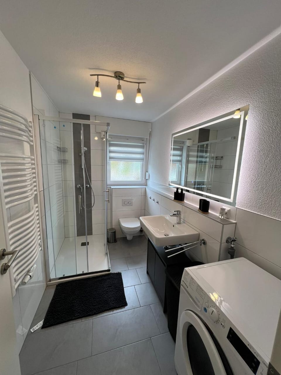 Shower, Bathroom, washing machine