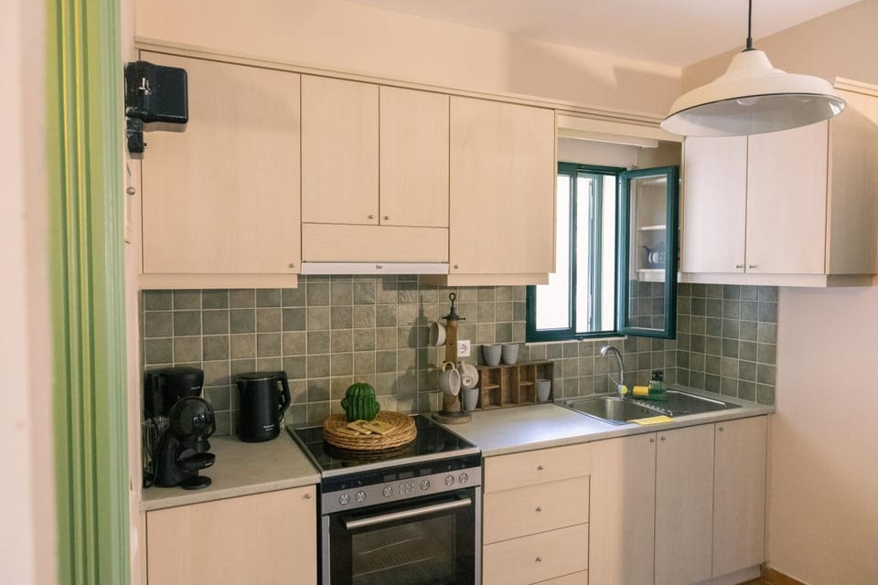 Coffee/tea facilities, Kitchen or kitchenette