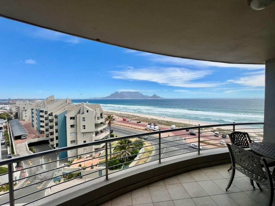 606 Portico Apartment in Cape Town