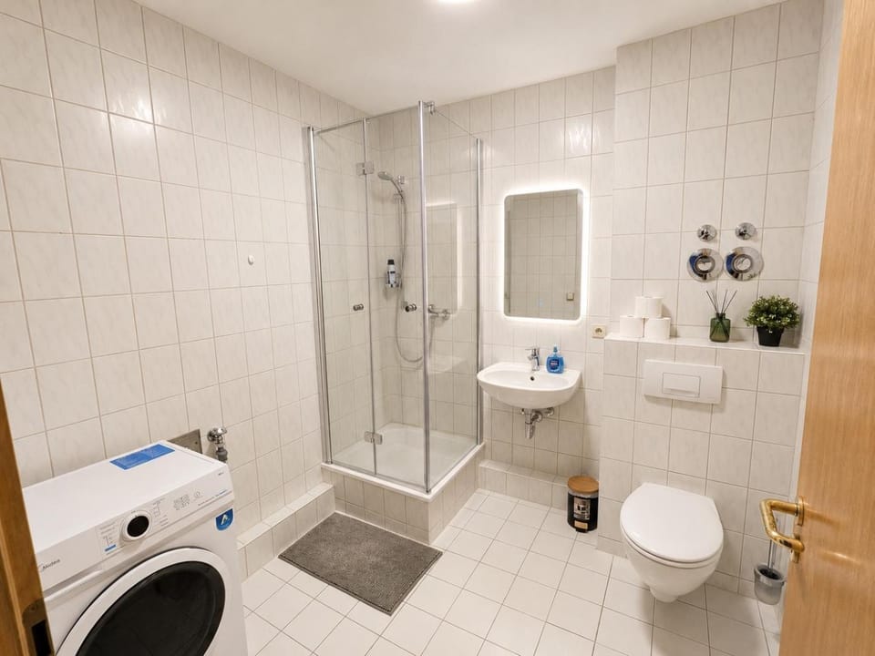 YourFavoriteBed Monteurunterkunft Zwickau Zentrum - WLAN, Waschmaschine Zentral Apartment hotel in Zwickau