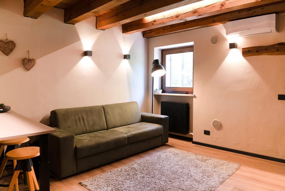 Pao - Adige Nest Apartment in Verona
