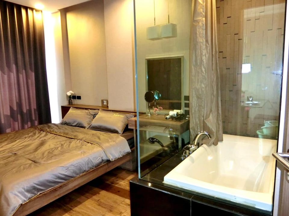 Moda Condo Nimman Chiang Mai Near MAYA Mall Apartment in Chiang Mai