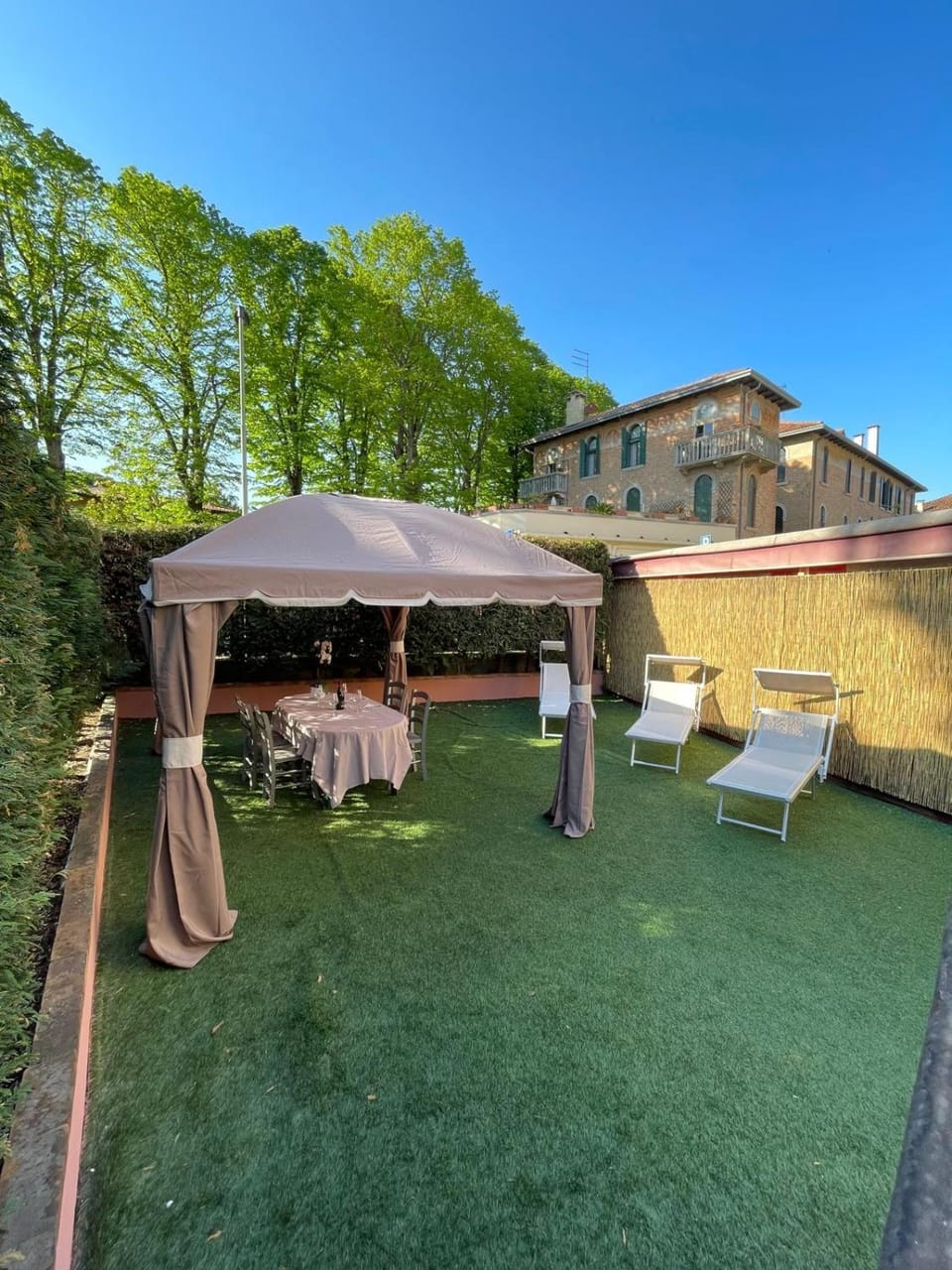 Garden, Garden view