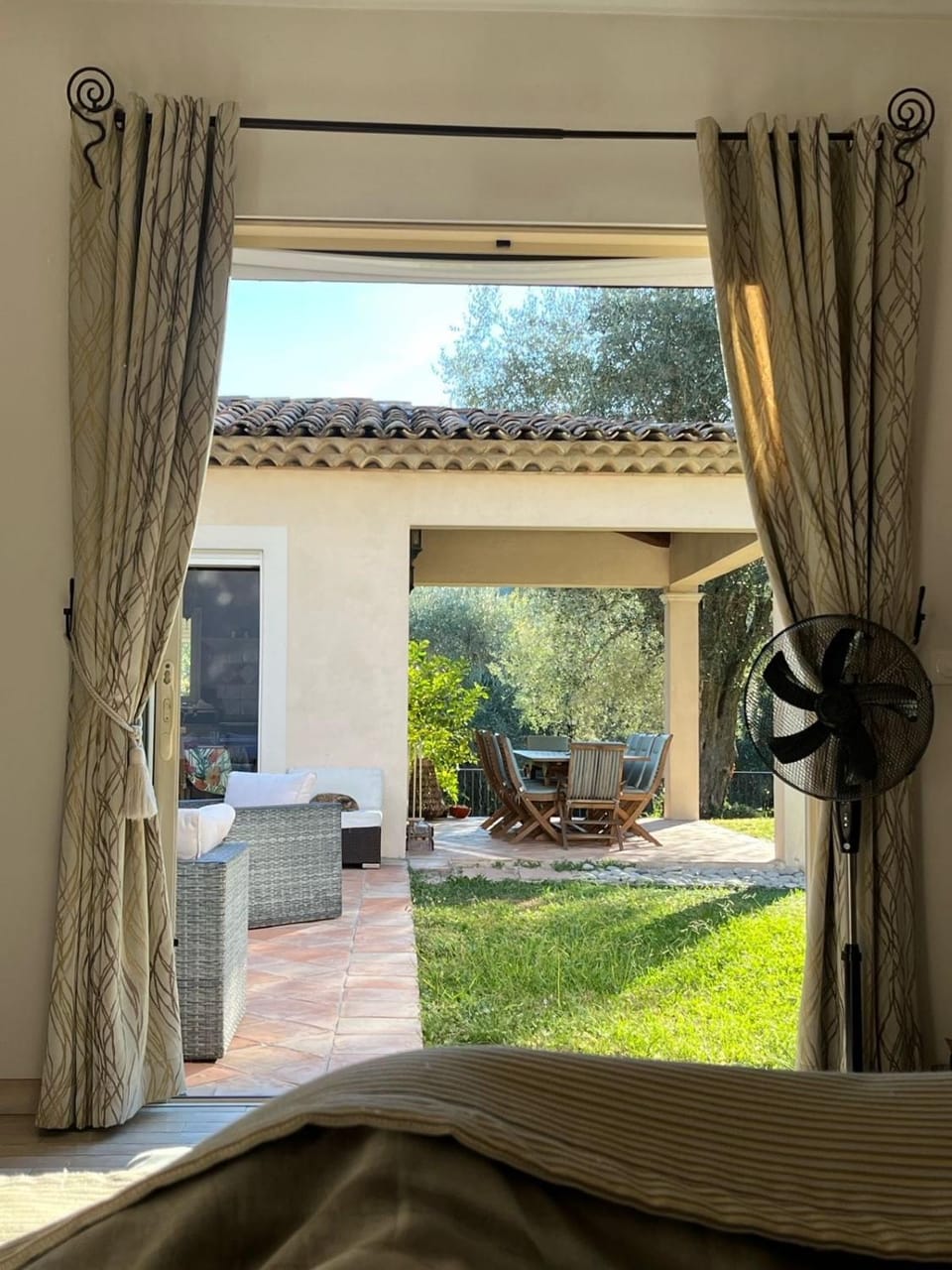 Maison de charme à BIOT avec piscine privée Villa in Villeneuve-Loubet