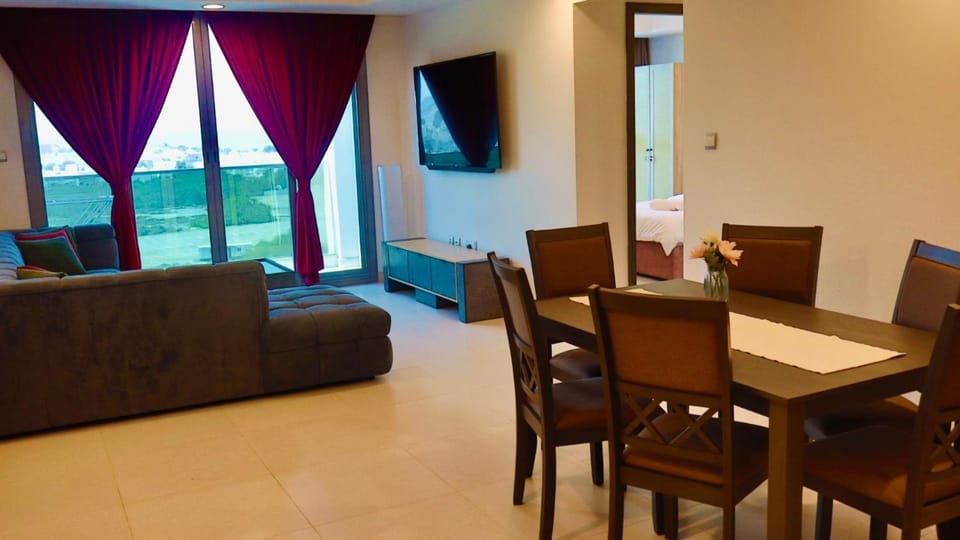 Modern 2BR Oasis - Balcony With Sea View Apartment in Muscat