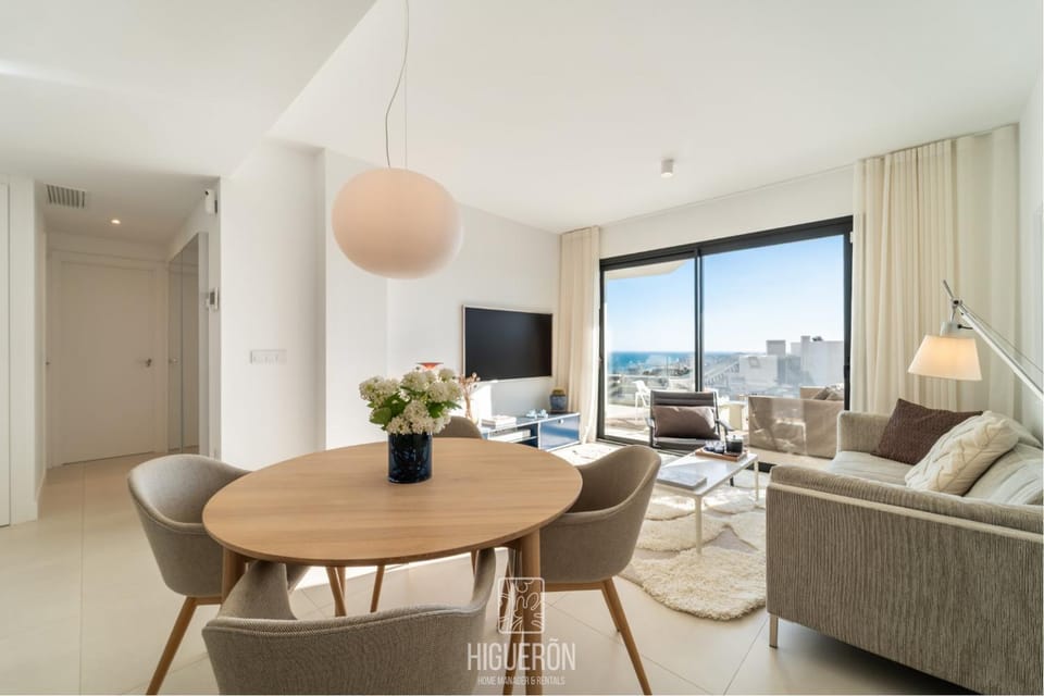 TV and multimedia, Living room, Dining area, Sea view