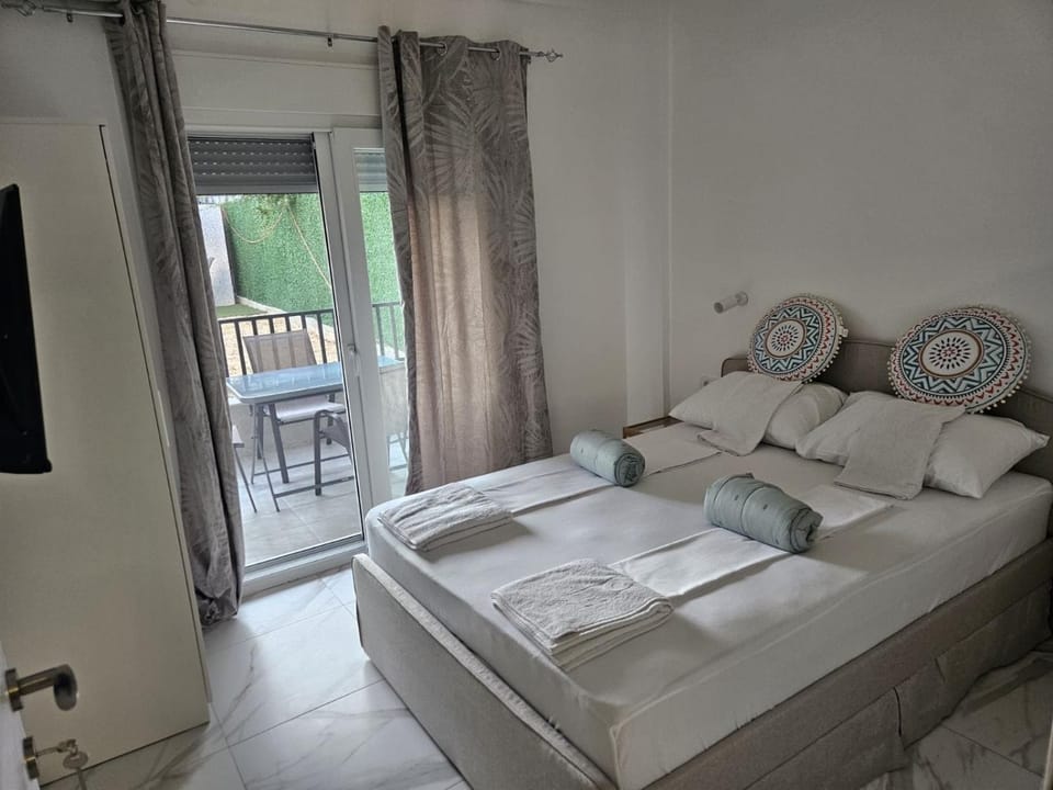 Nea Kallikrateia Apartment in Serbia