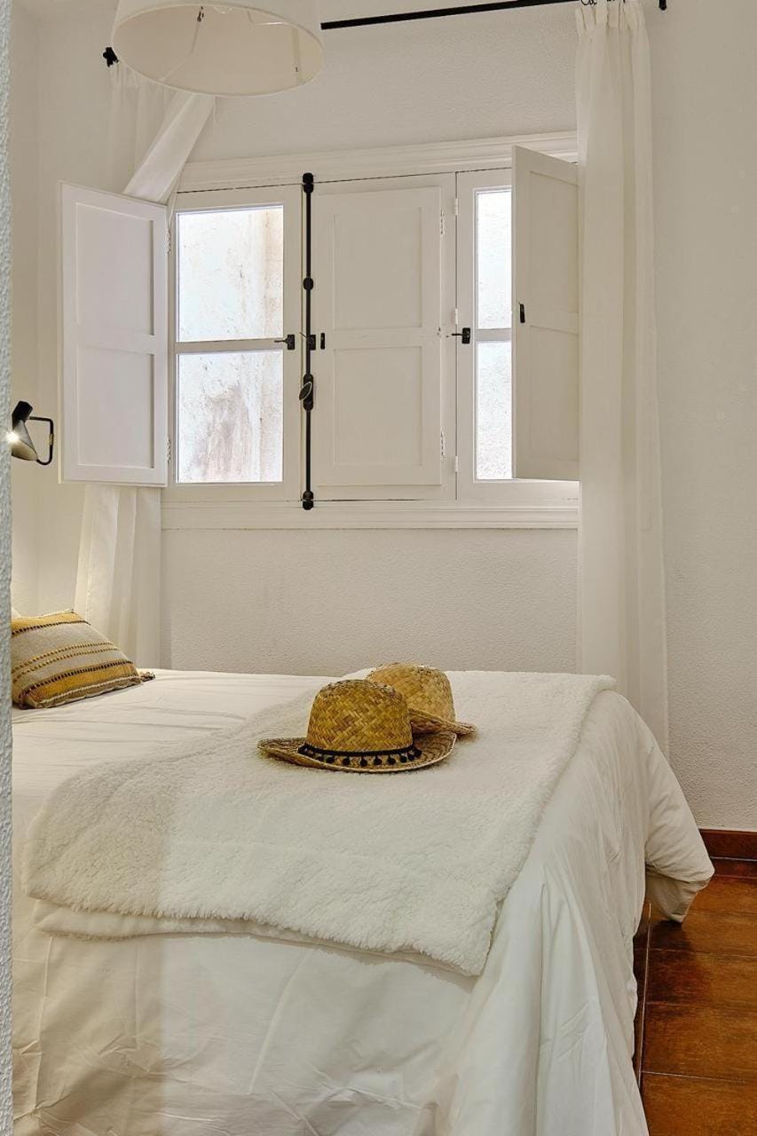 Apartment Mesón Cádiz by LiveWork Apartment in Cadiz