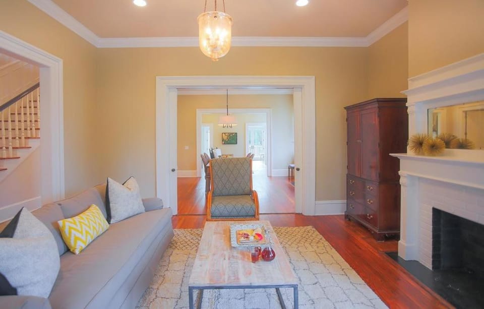 The Gaston Estate by Lucky Savannah House in Savannah