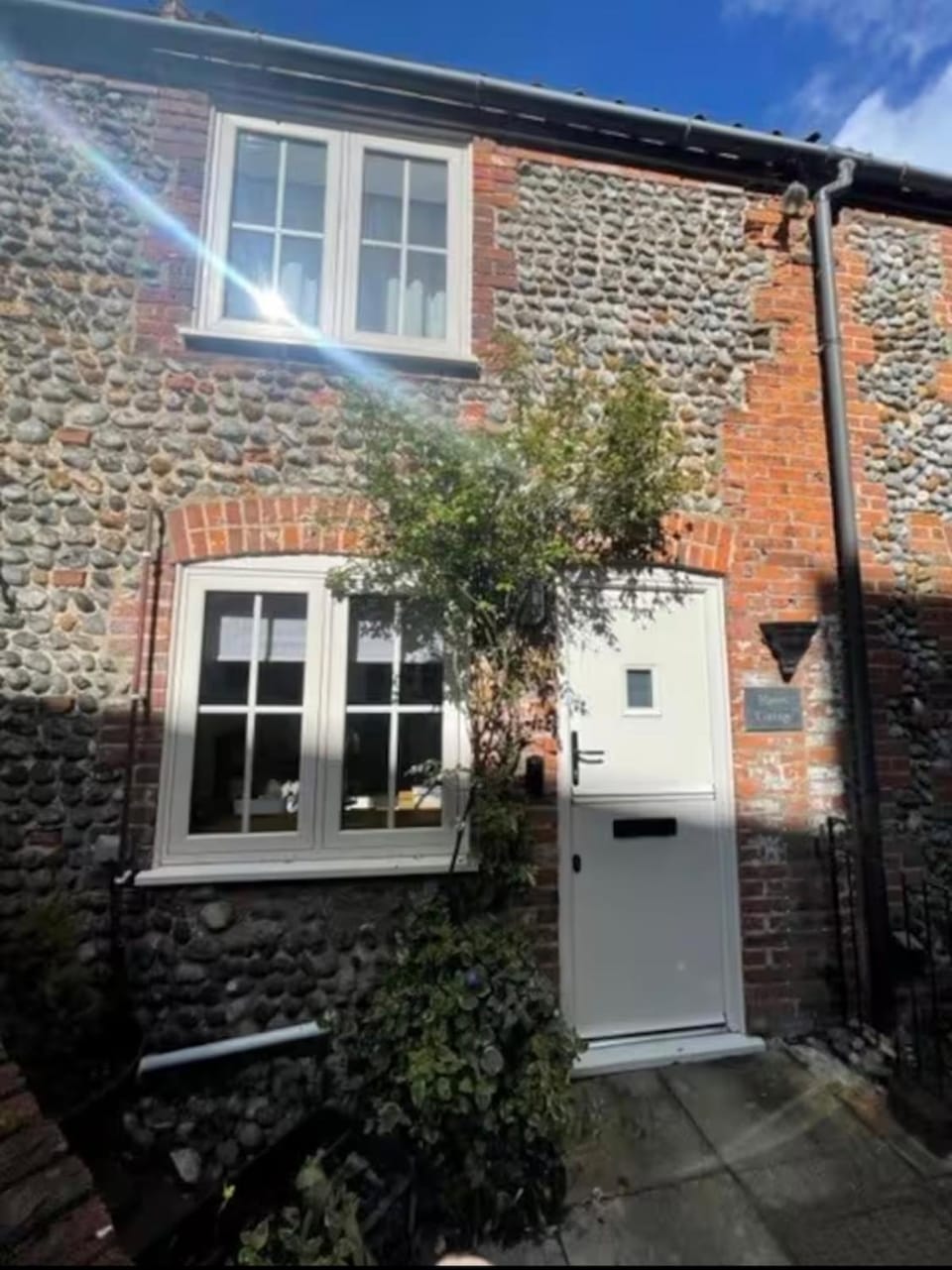 Haven Cottage Cromer, located moments from the beach House in Cromer