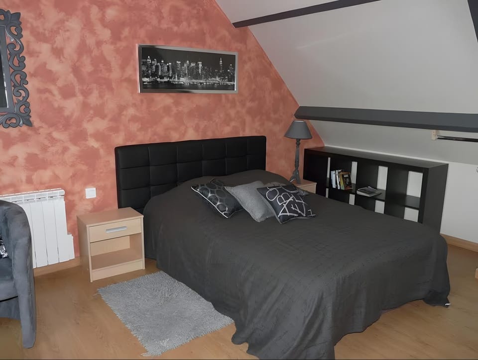 Living room, Bedroom