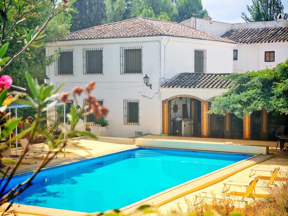 Garden, Swimming pool