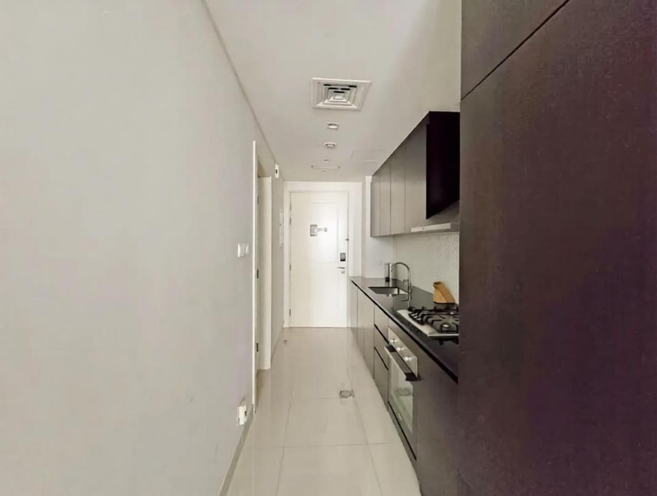 Studio Apt Burj Khalifa View & Dubai Mall Apartment in Dubai