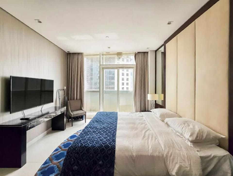 Studio Apt Burj Khalifa View & Dubai Mall Apartment in Dubai