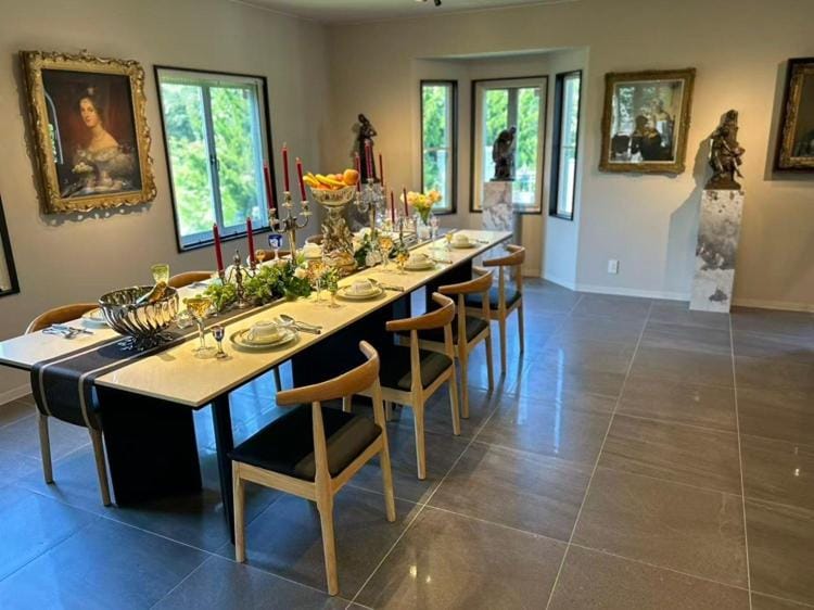 Decorative detail, Dining area