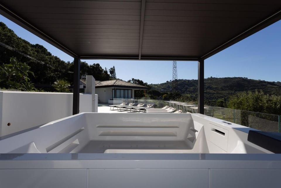 Jacuzzi Villa del Geranio Villa in Sicily