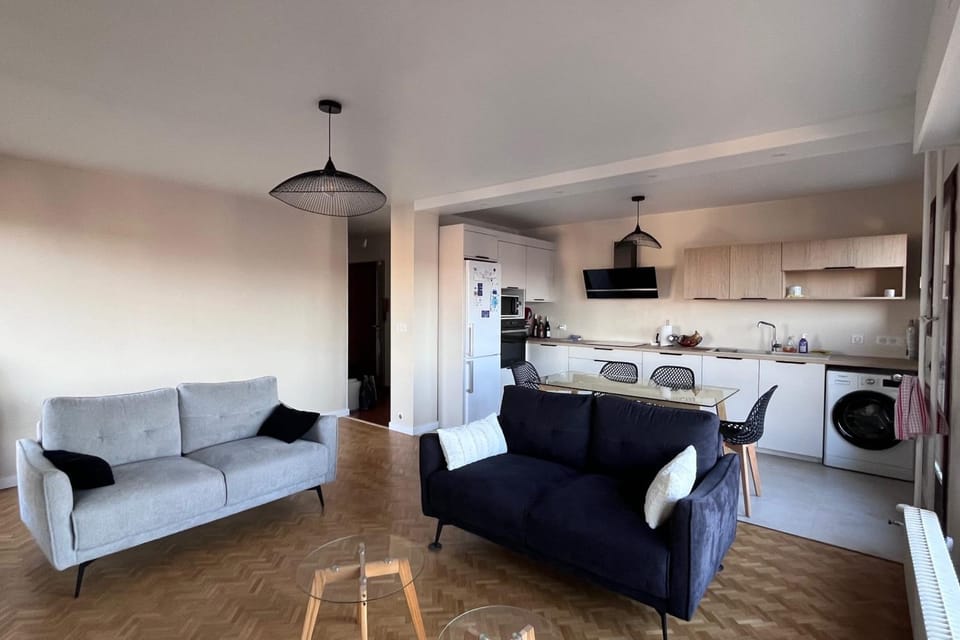 Bright apartment with balcony in Annecy Apartment in Haute-Savoie